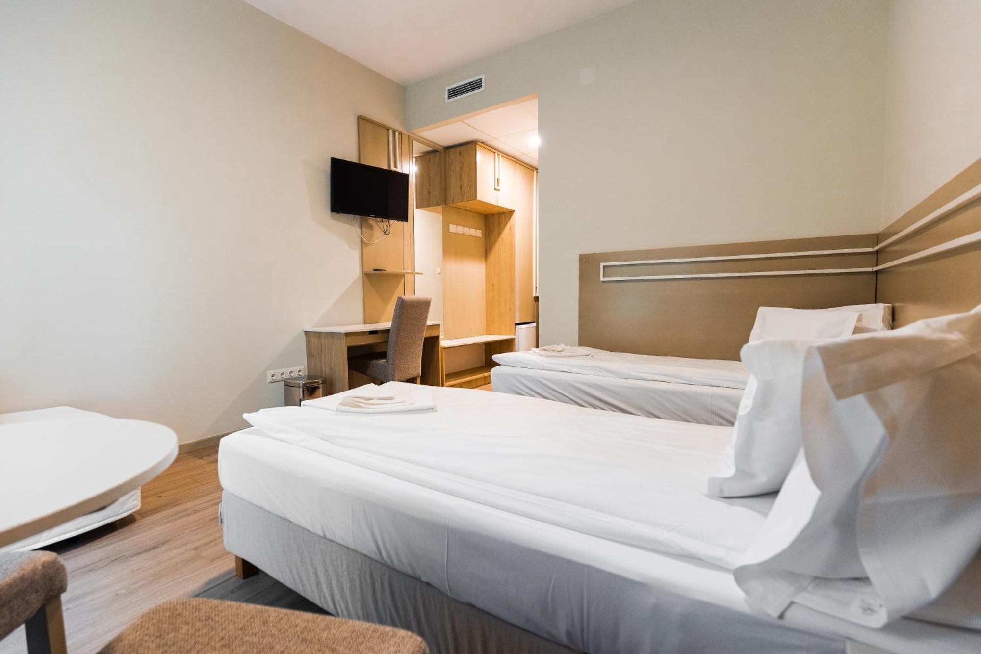Szent Anna Vendeghaz Hotel BaileTusnad Ngoại thất bức ảnh