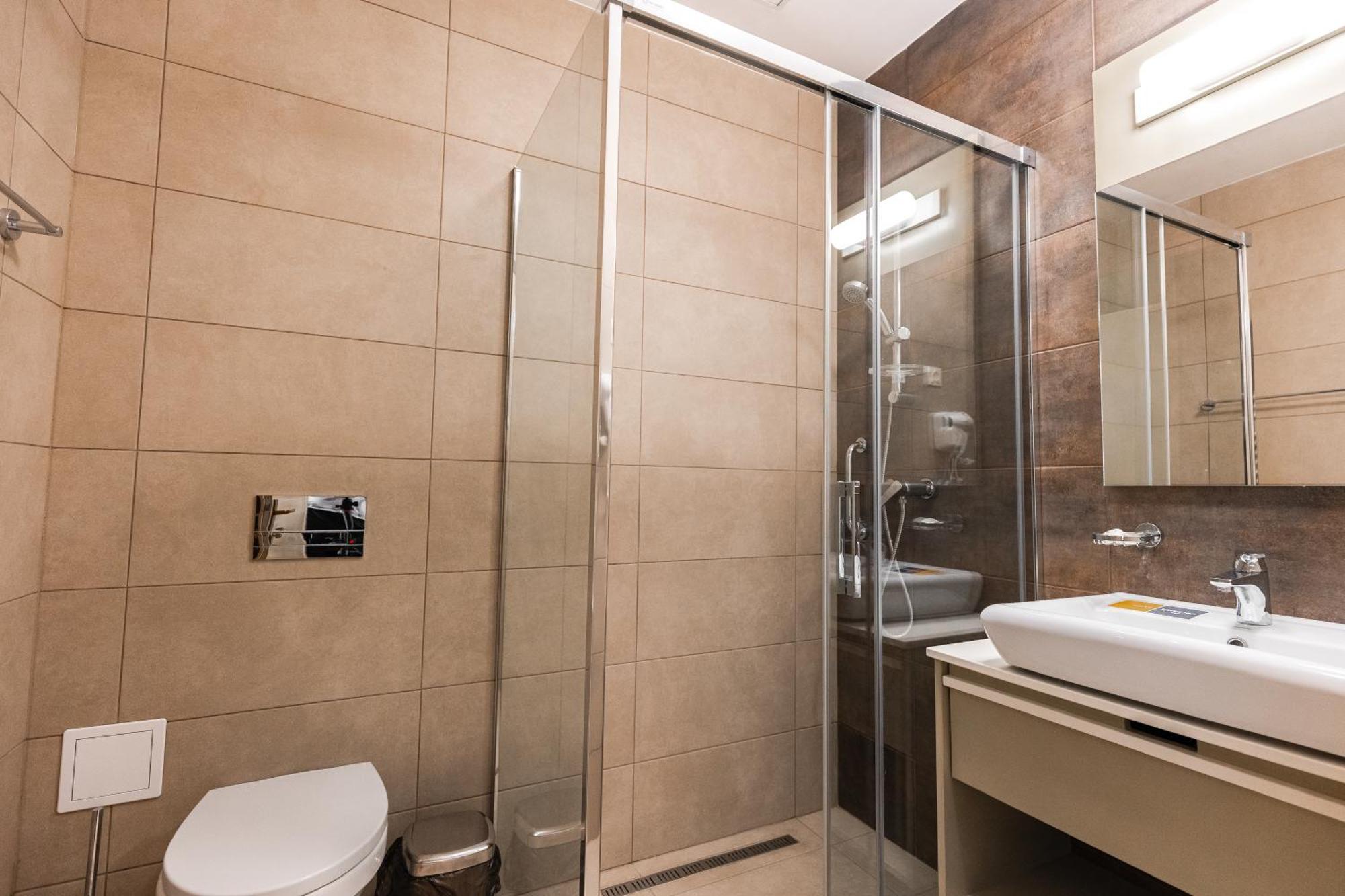 Szent Anna Vendeghaz Hotel BaileTusnad Ngoại thất bức ảnh